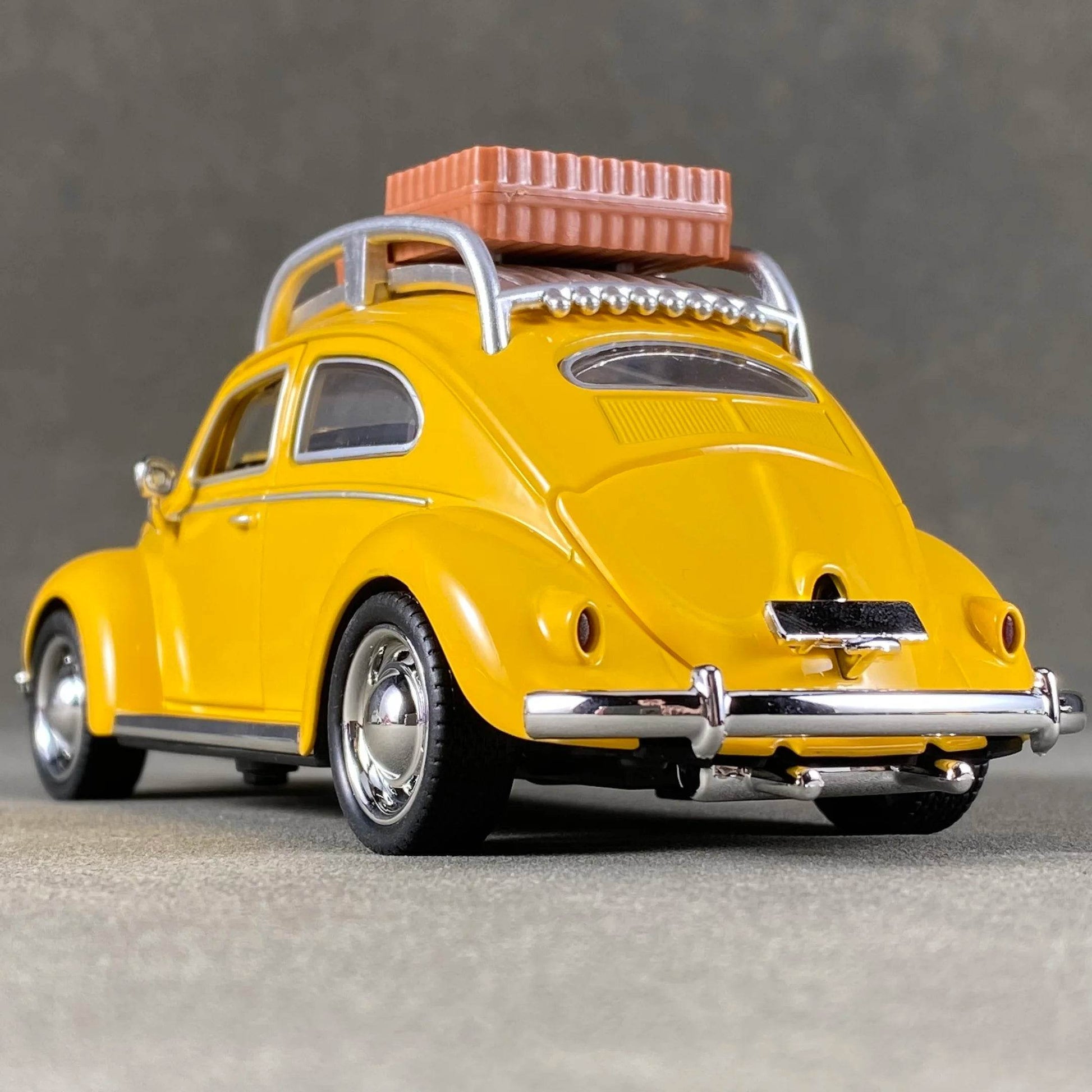 Premium Diecast Beetle 1To32 Travel Version For Collectors - ToylandEU