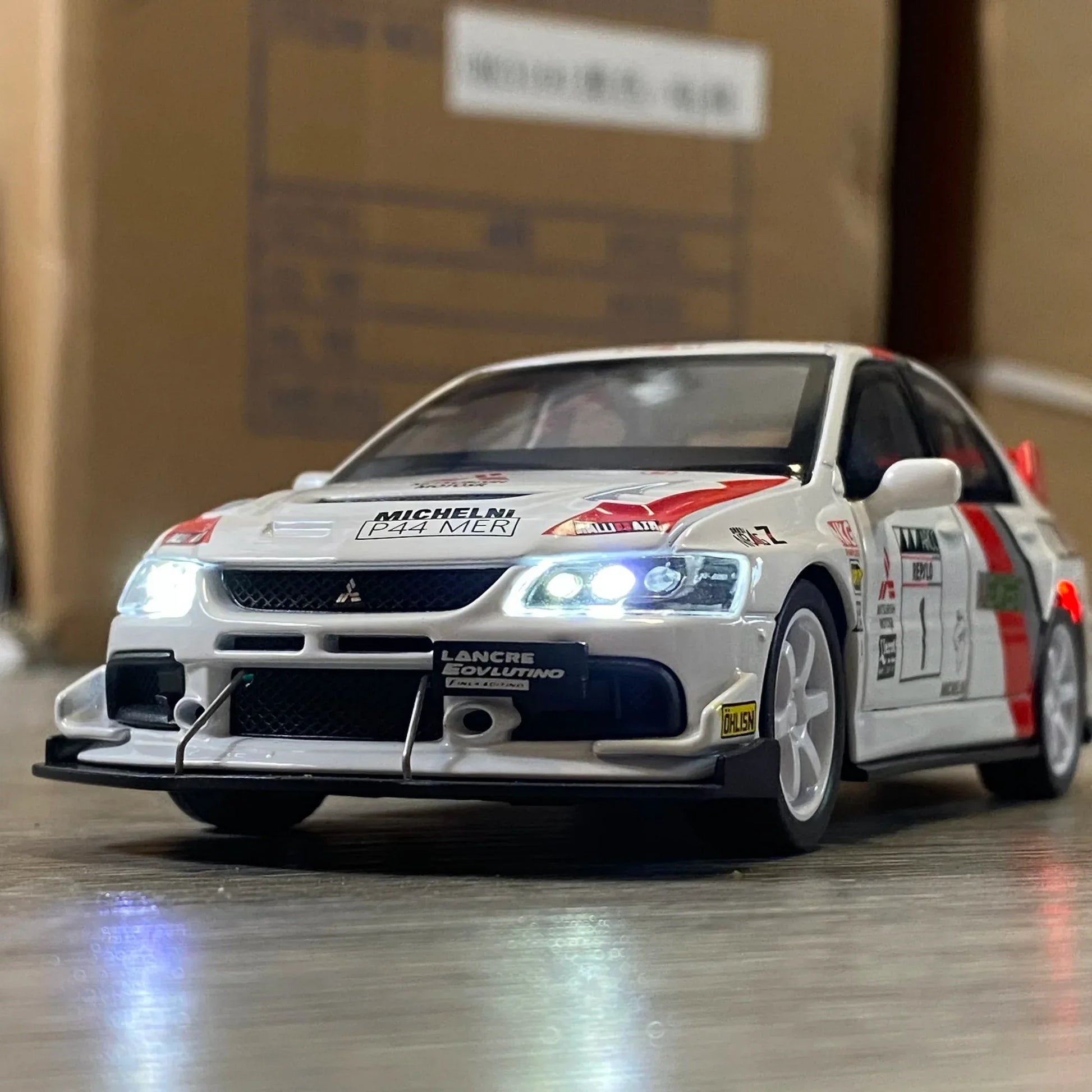 Premium Diecast Car 1:32 Mitsubishi Lancer Evolution EVO Petro Version For Fans - ToylandEU