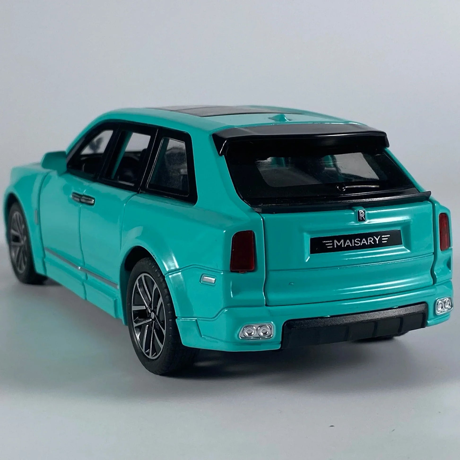 Premium Diecast Car 1 To 32 Rolls Royce Curinnan Sound And Light For Collectors - ToylandEU