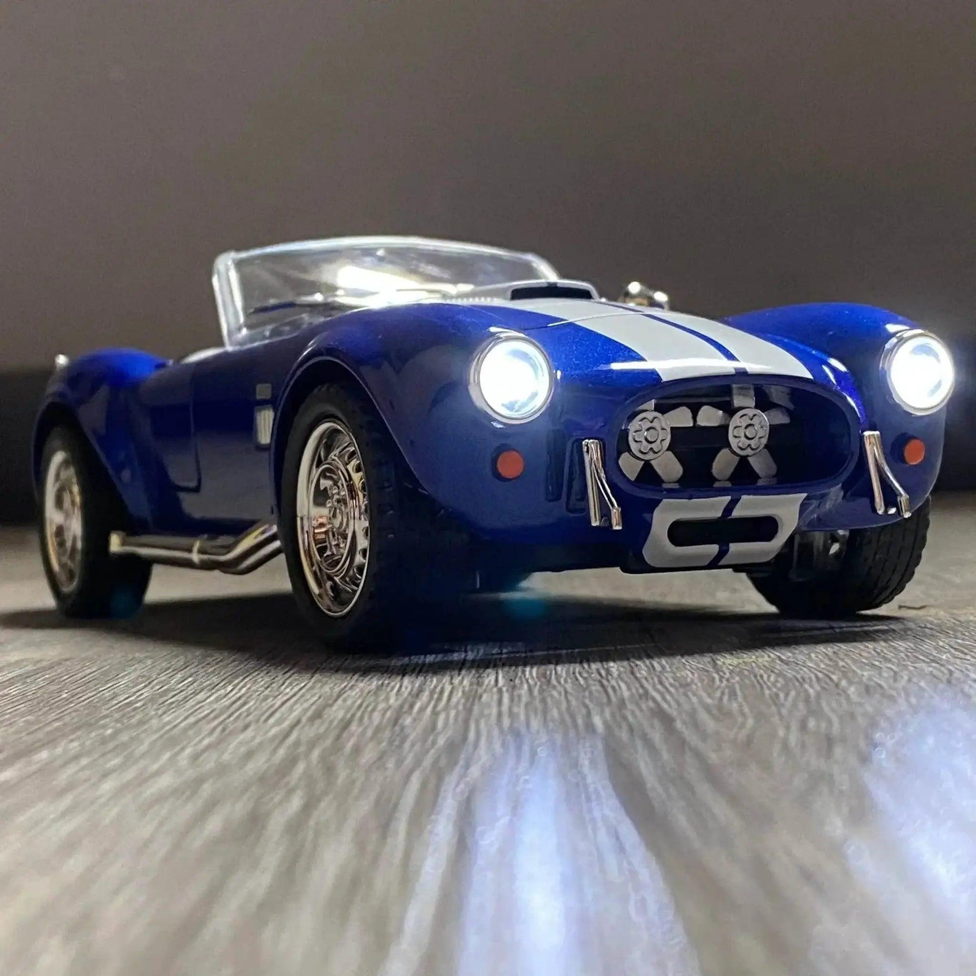  Premium Diecast Car Alloy Model 1 22 Scale Toyland EU -  ToylandEU™