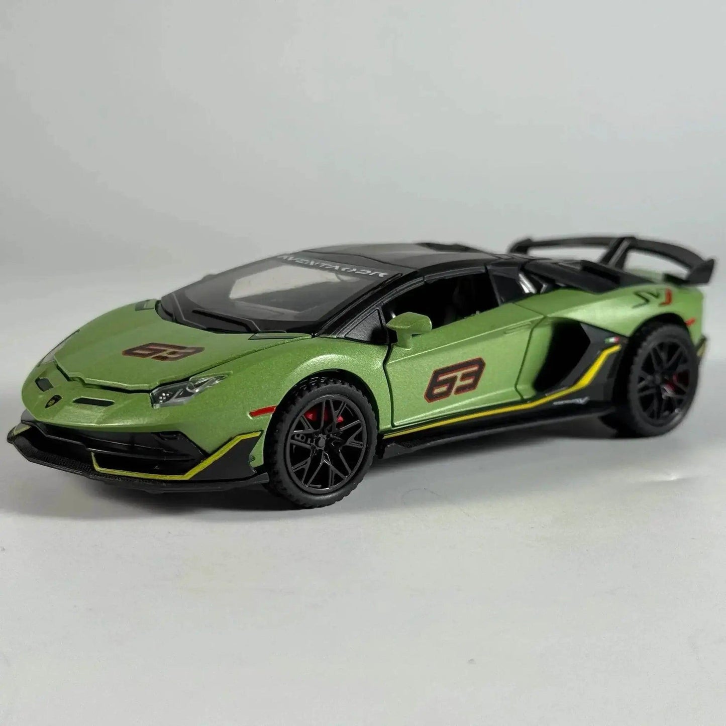  Premium Diecast Car Aventador SVJ 1 32 Toyland EU -  ToylandEU™