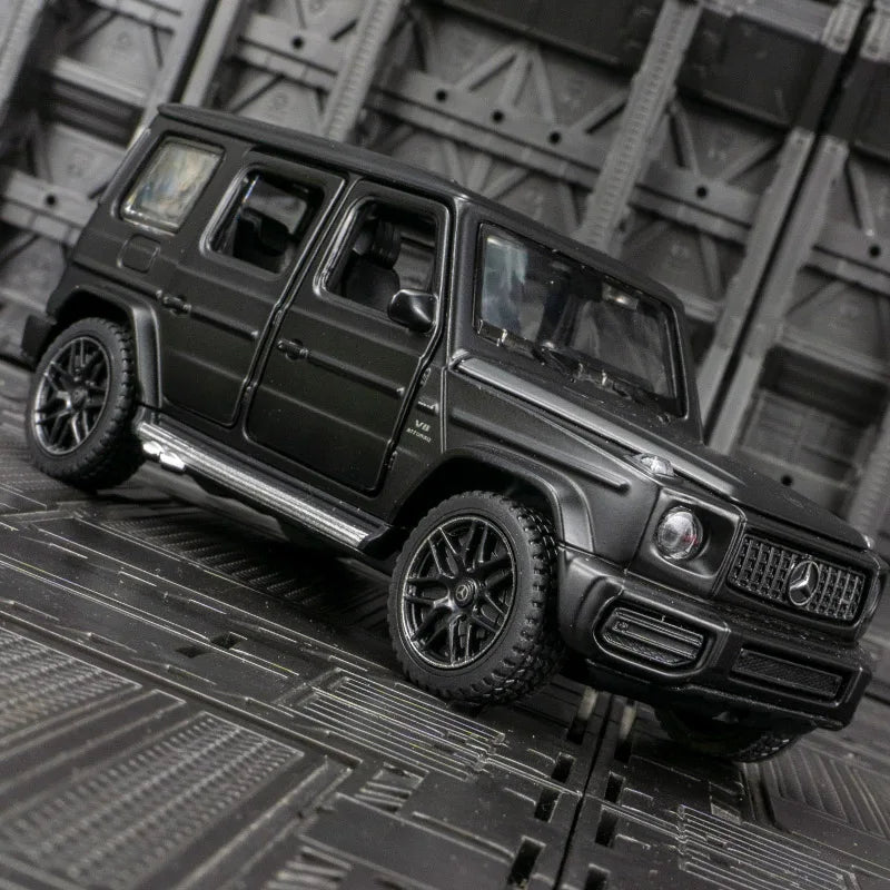 Premium Diecast Car Model 1:32 Scale Alloy Off Road With Realistic Sound And Light For Kids Gift - ToylandEU