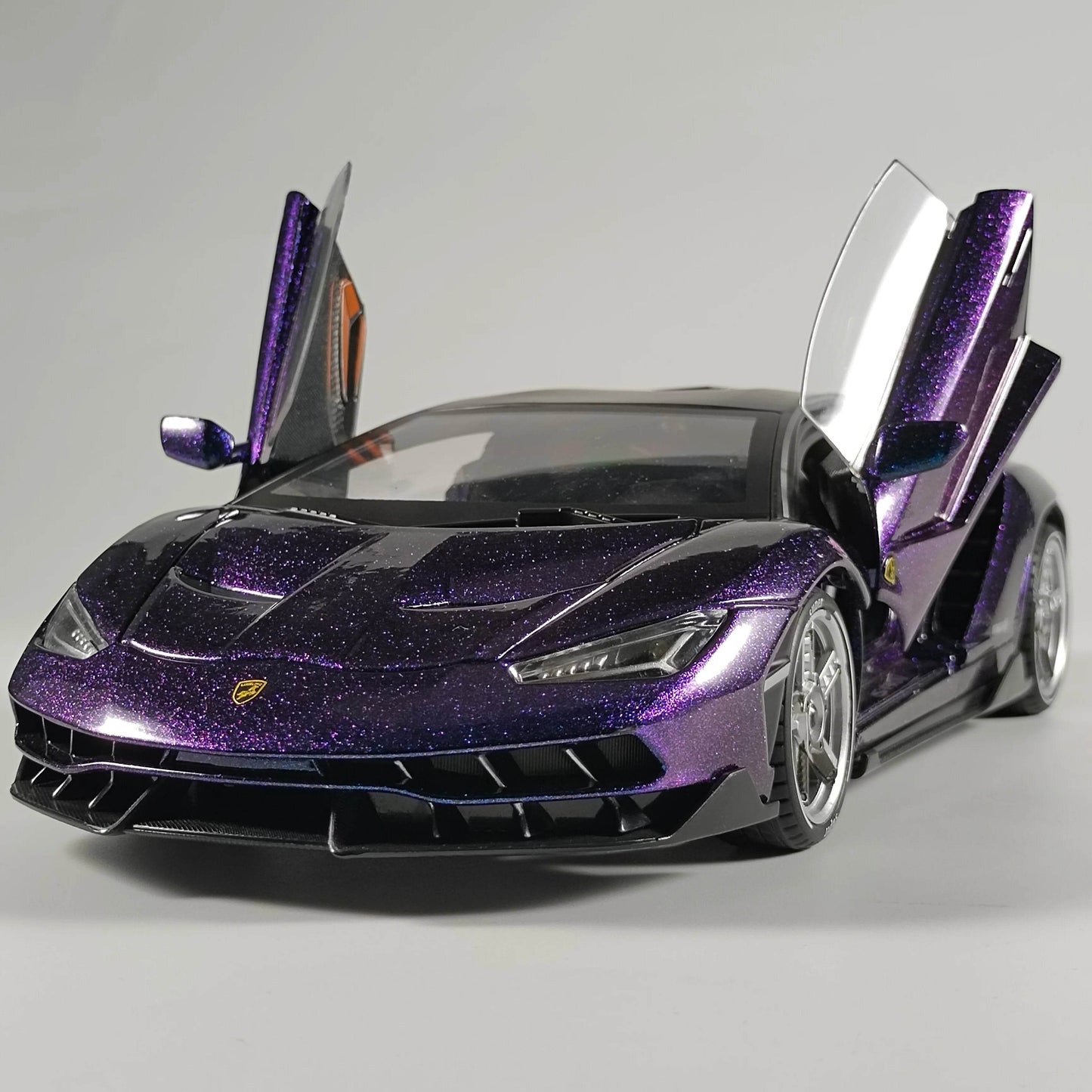 Premium Diecast Car Model One Eighteen Centenario LP770 4 With Sound And Lights For Collectors - ToylandEU