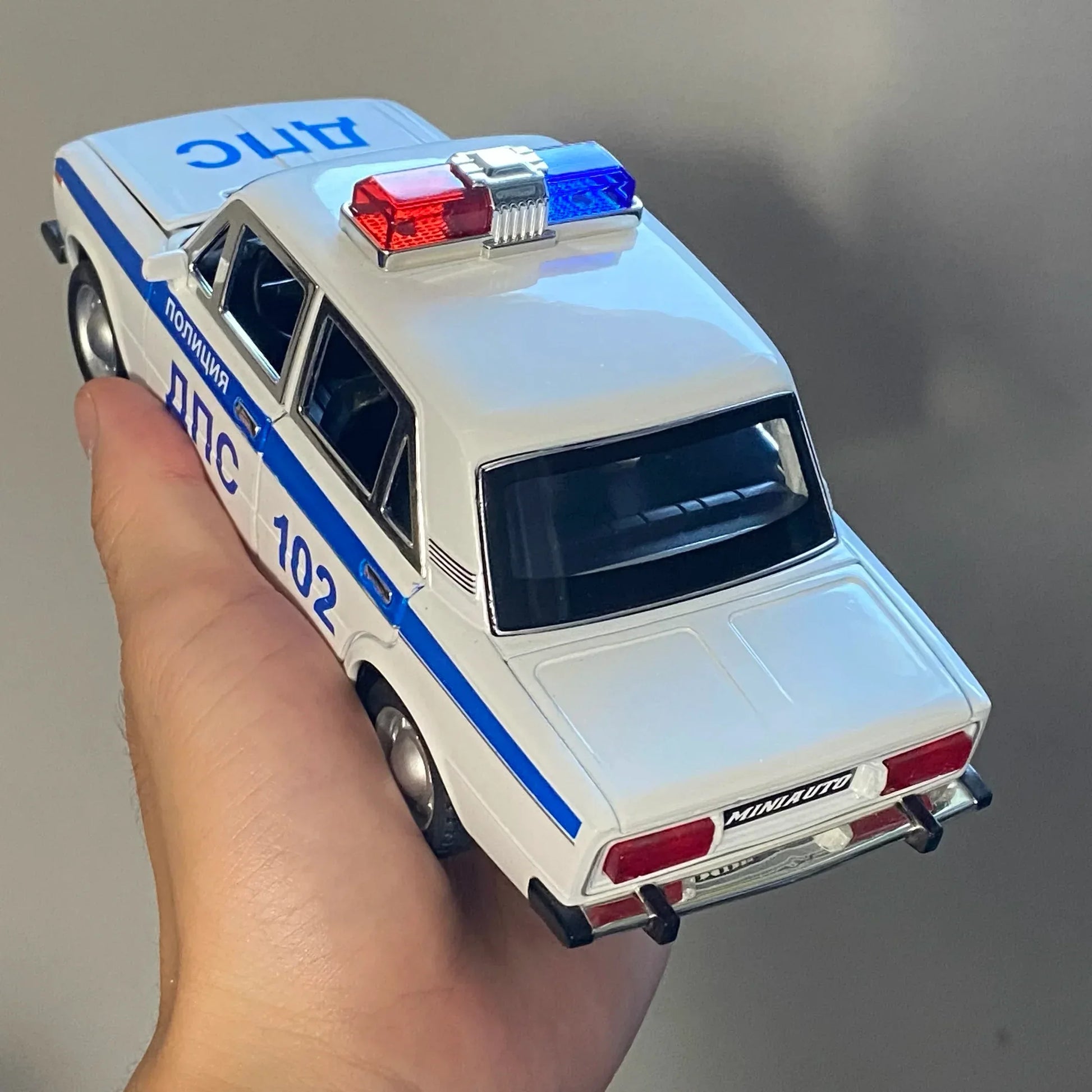 Premium Diecast Car With Lada 2106 Police Design Sound And Light For Boys - ToylandEU