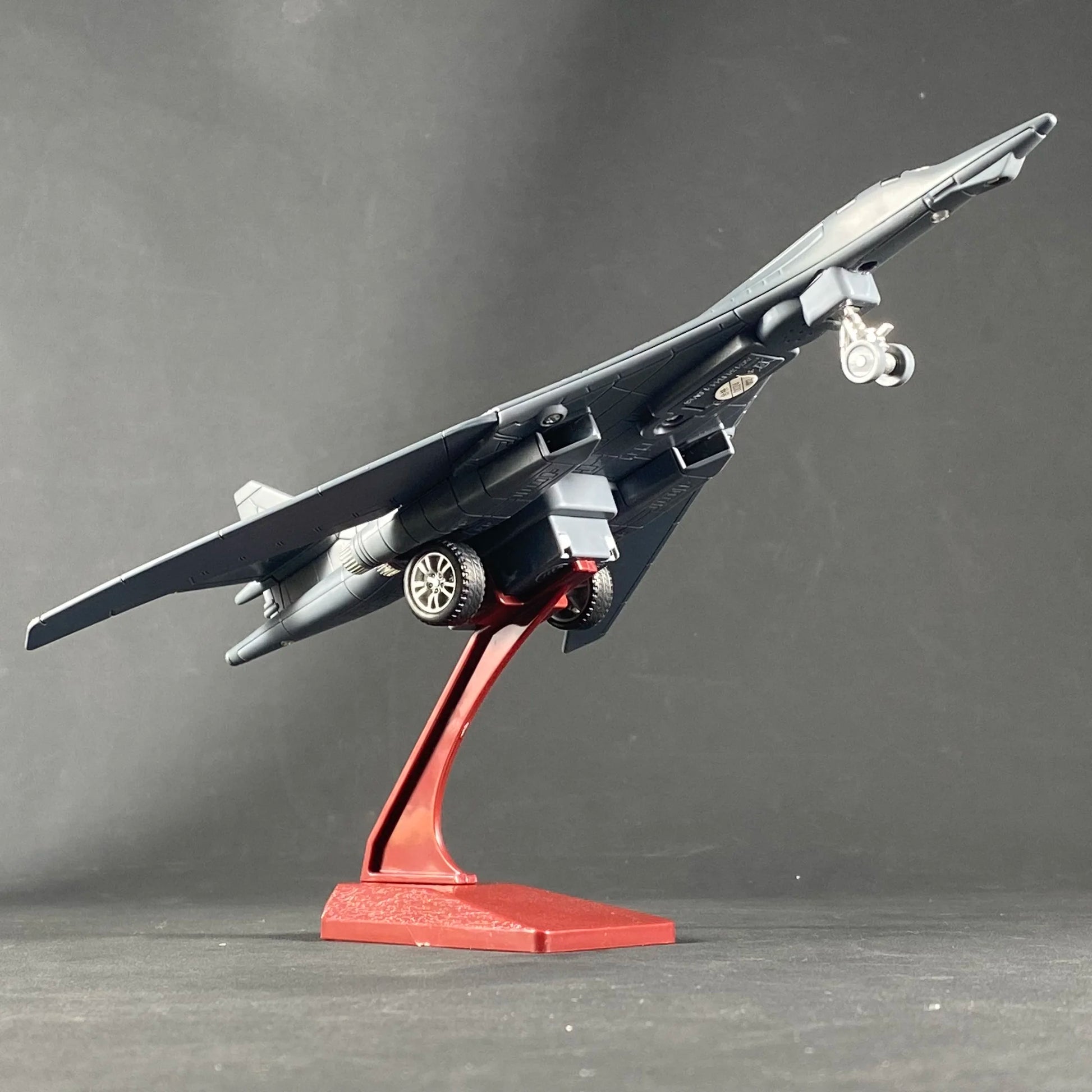 Premium Diecast Model Aircraft 1:200 Tu-160 Blackjack White Swan Alloy Metal Finish For Collectors - ToylandEU