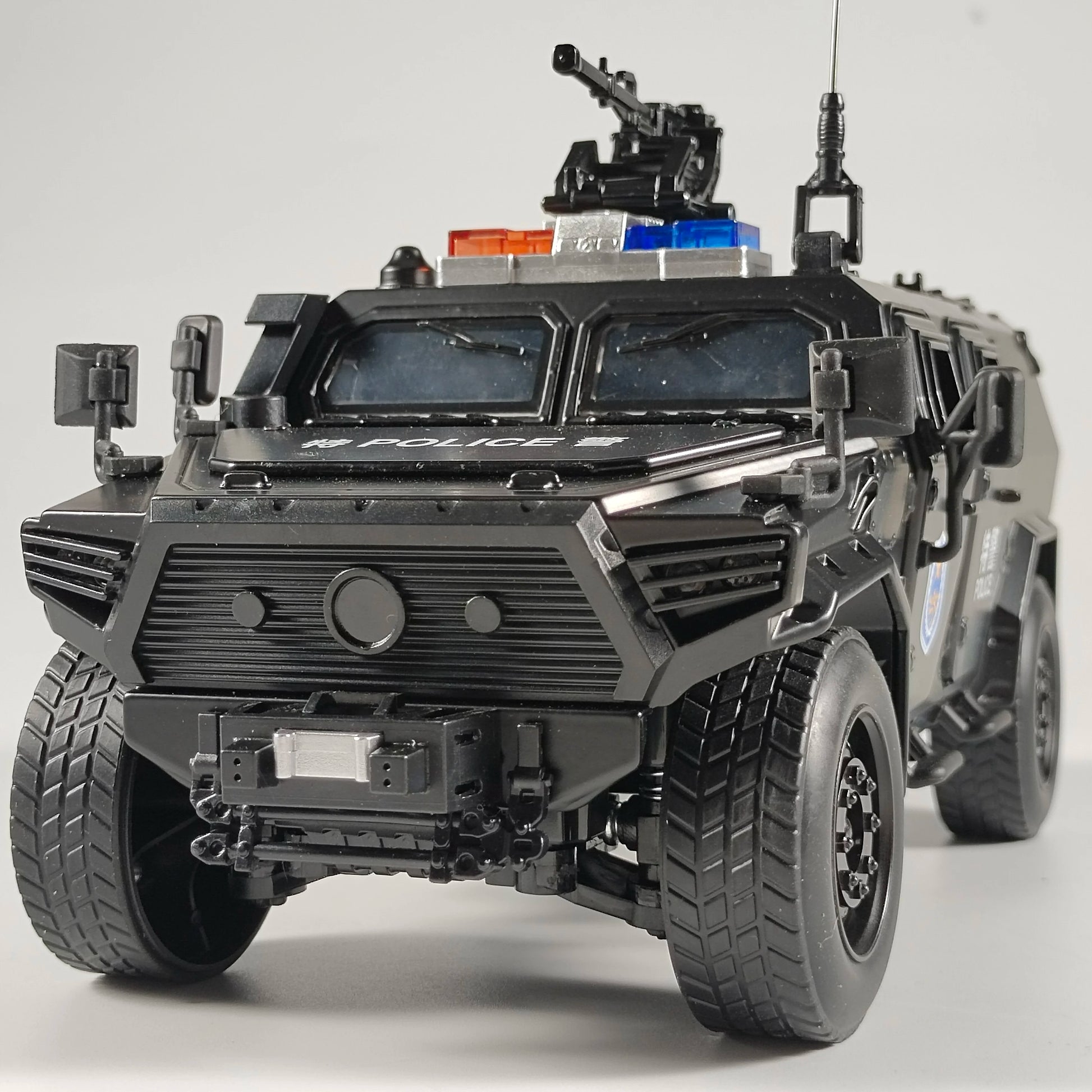 Premium Diecast Model Alloy Off Road Dongfeng M Terra Armored Swat Vehicle Sound Lights Gift For Boys - ToylandEU
