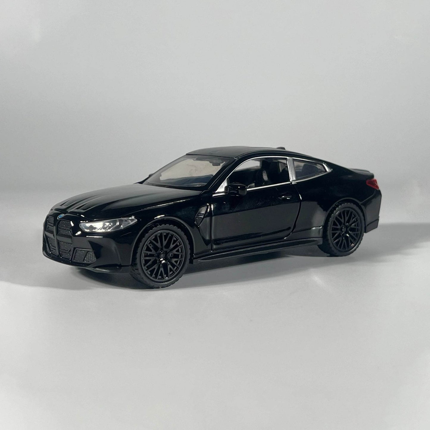 Premium Diecast Model Car 1 32 Scale BMW M4 Coupe With Sound And Light Pull Back For Collectors - ToylandEU