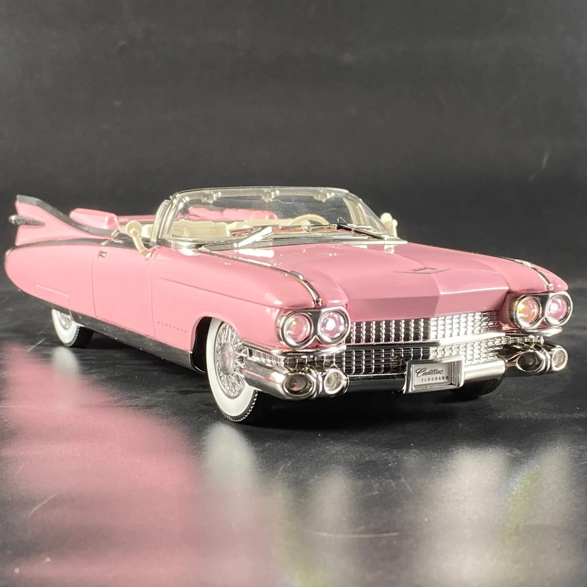 Premium Diecast Model Car Cadillac Eldorado 1959 Sound And Light For Collectors - ToylandEU
