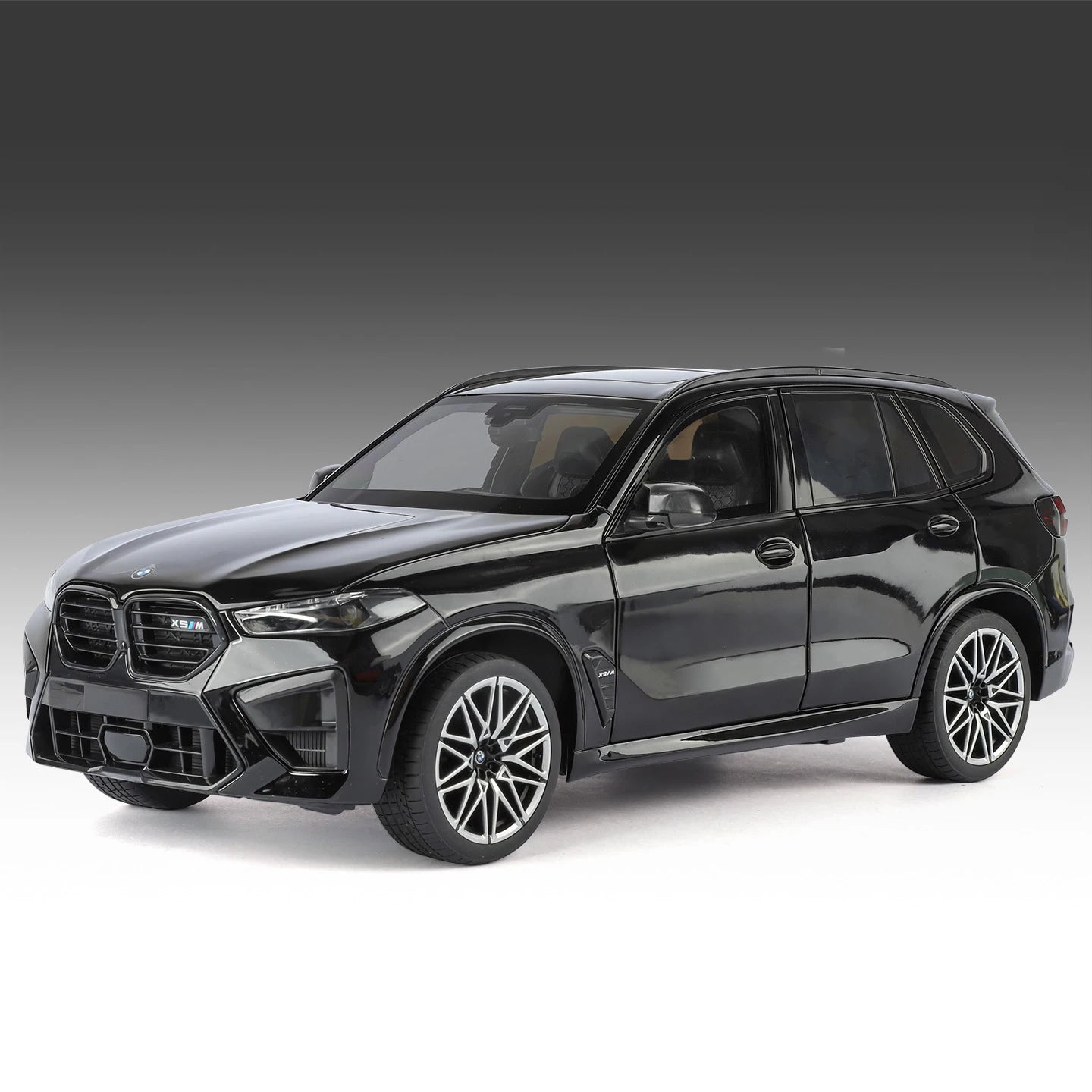 Premium Diecast Model Car One Eighteen Scale Alloy Metal BMW X5 M Competition LCI Collectible For Car Enthusiasts - ToylandEU