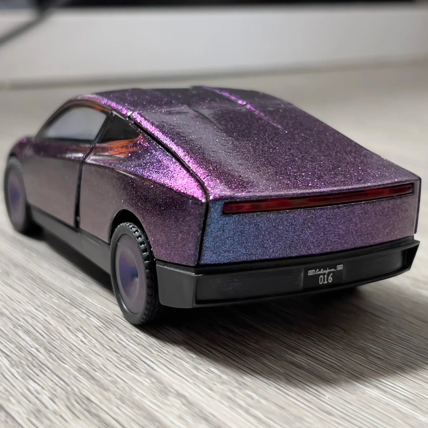 Premium Diecast Model Car Robotaxi Driverless With Sound And Light For Kids - ToylandEU