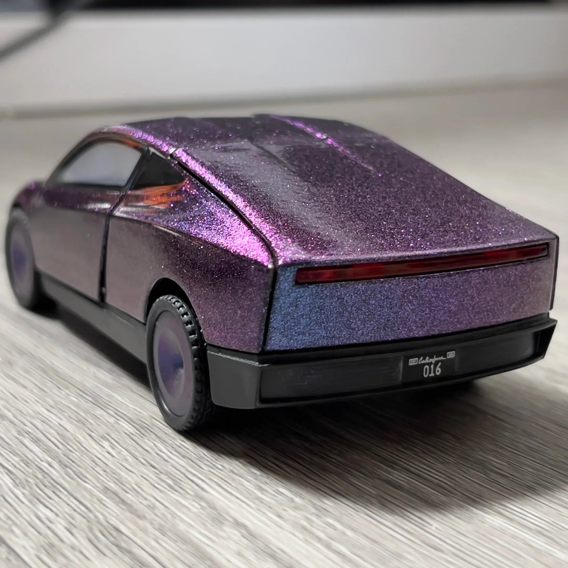 Premium Diecast Model Car Robotaxi Driverless With Sound And Light For Kids - ToylandEU