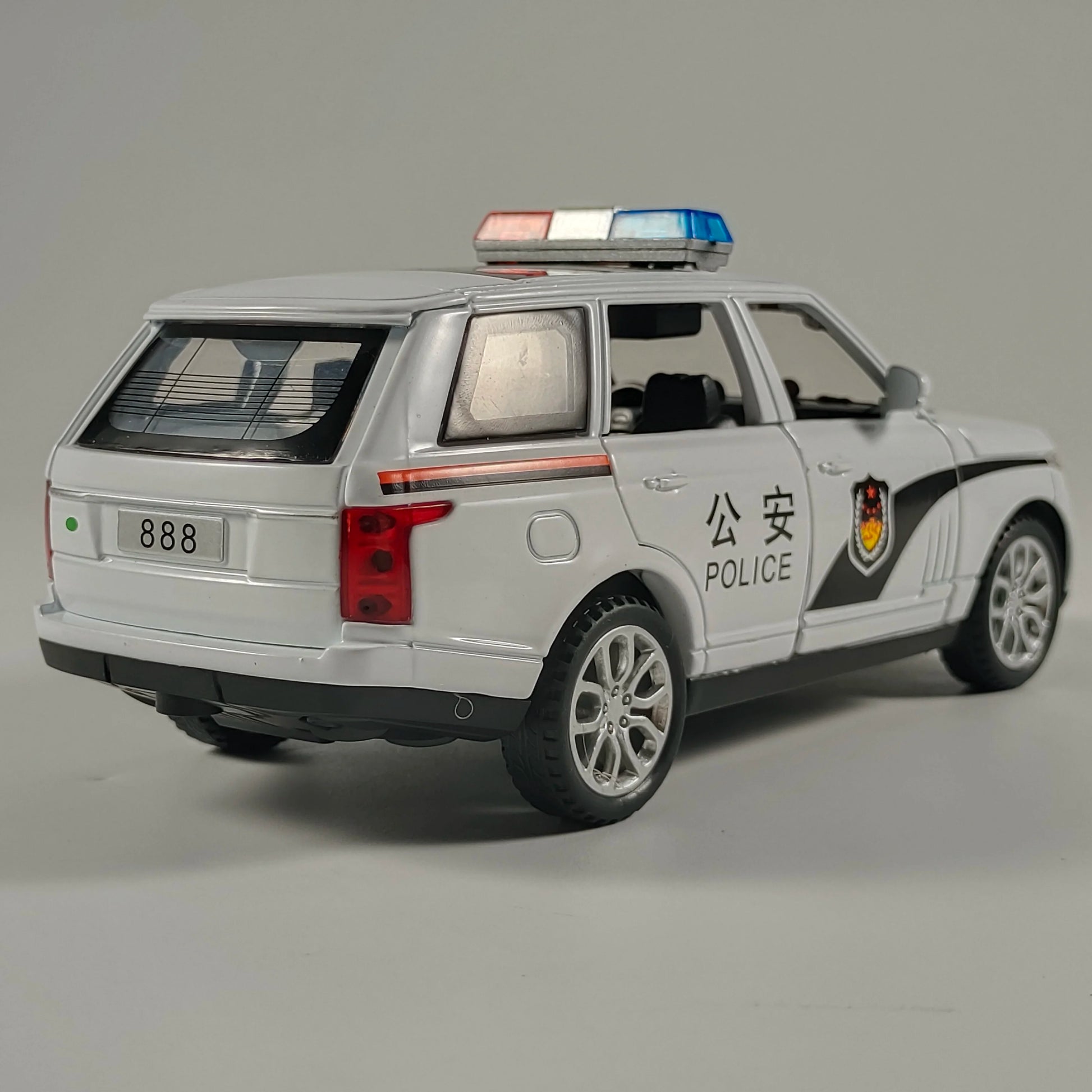 Premium Diecast Maisto Police SUV Model Scale 1 To 32 Alloy Miniature Car For Collectors And Gift For Boyfriend - ToylandEU