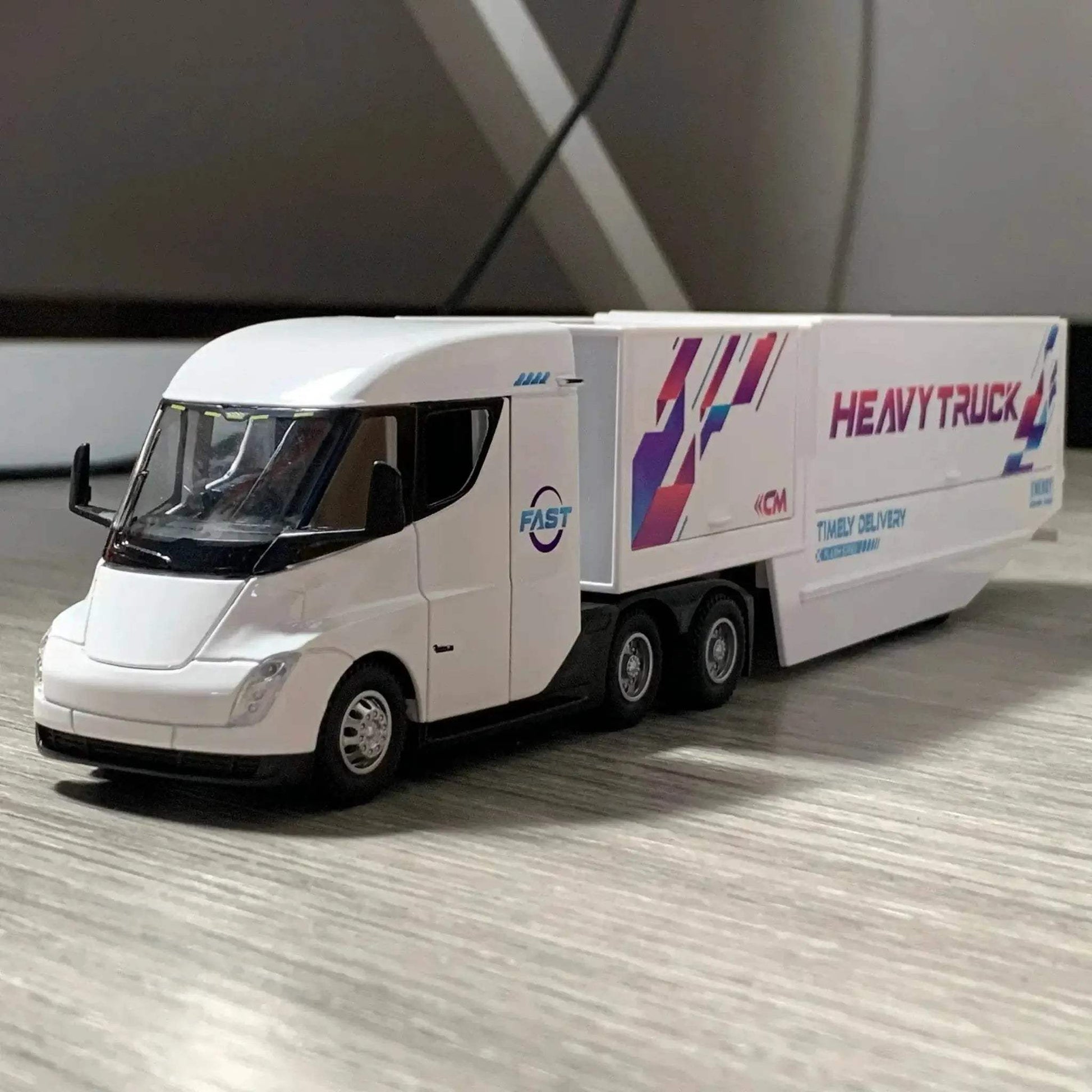  Premium Diecast Truck Model 32 High Detail Toyland EU -  ToylandEU™