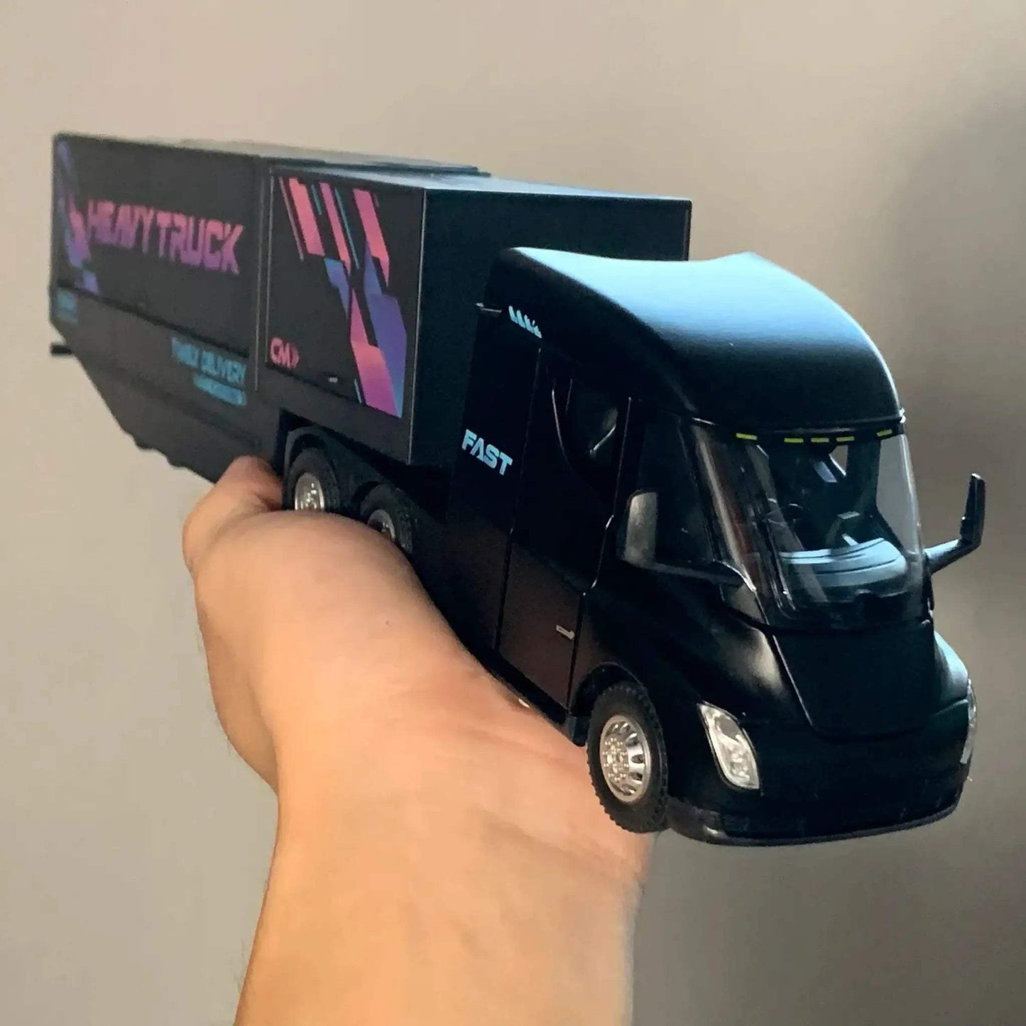  Premium Diecast Truck Model 32 High Detail Toyland EU -  ToylandEU™