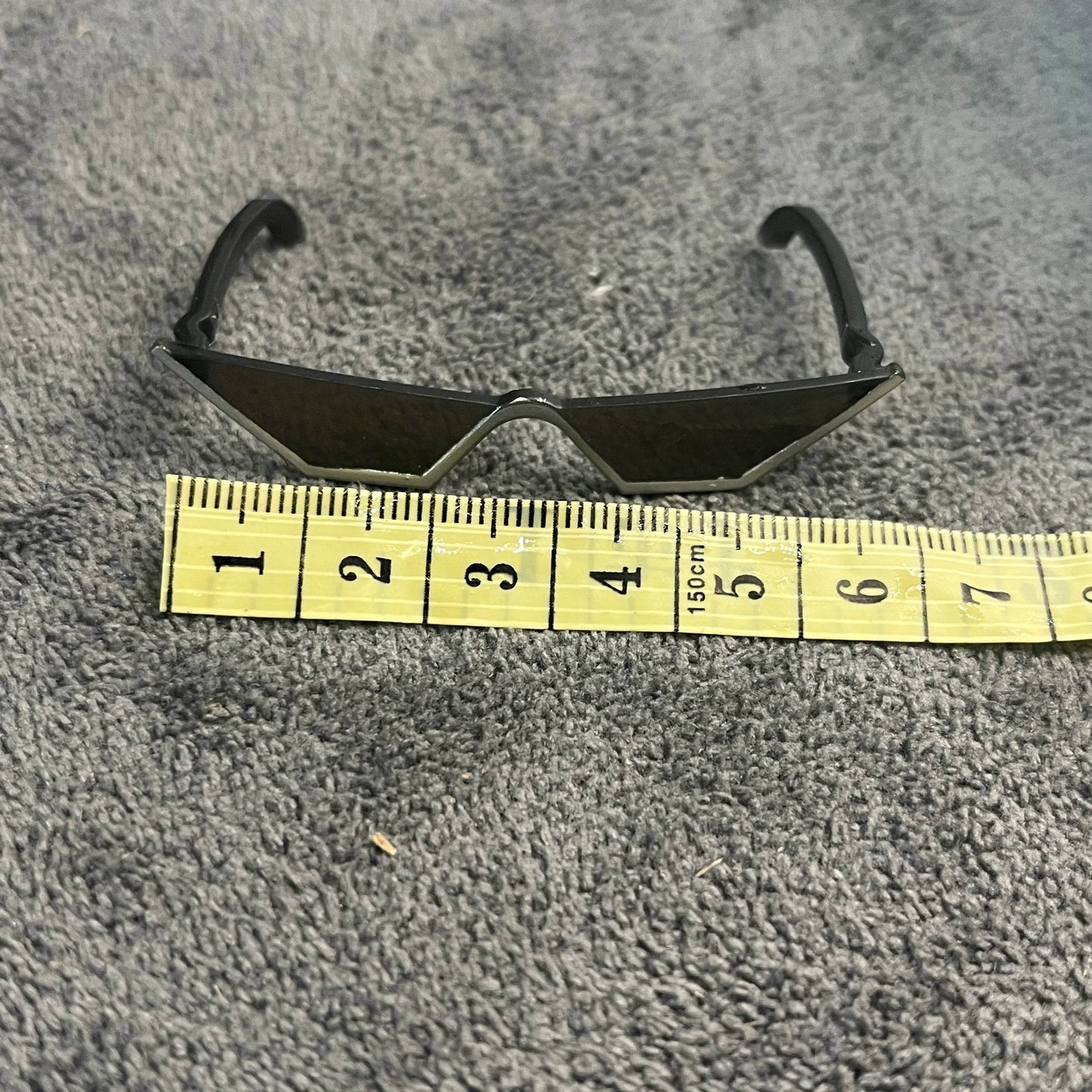 Premium Doll Accessories Sunglasses for One Sixth Dolls - ToylandEU