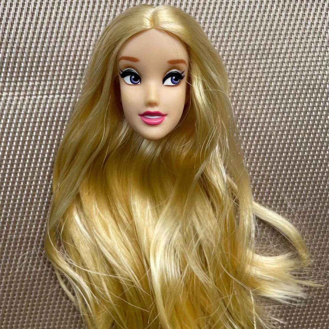 Premium Doll Heads With Long Colorful Hair For Girls - ToylandEU