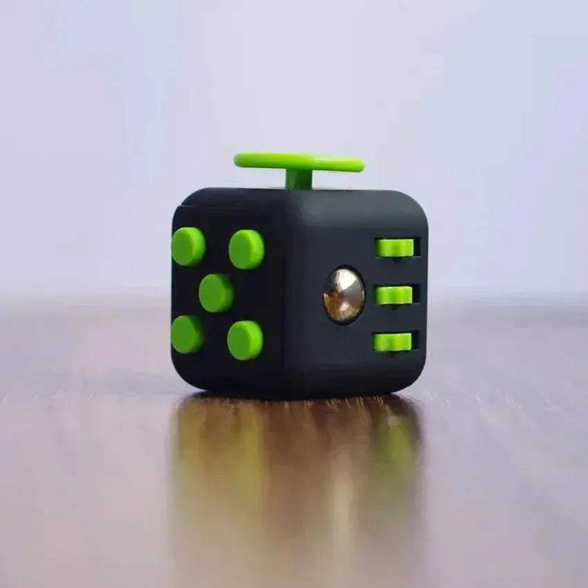 Premium Fidget Dice Solid Color Stress Relief For Adults - ToylandEU