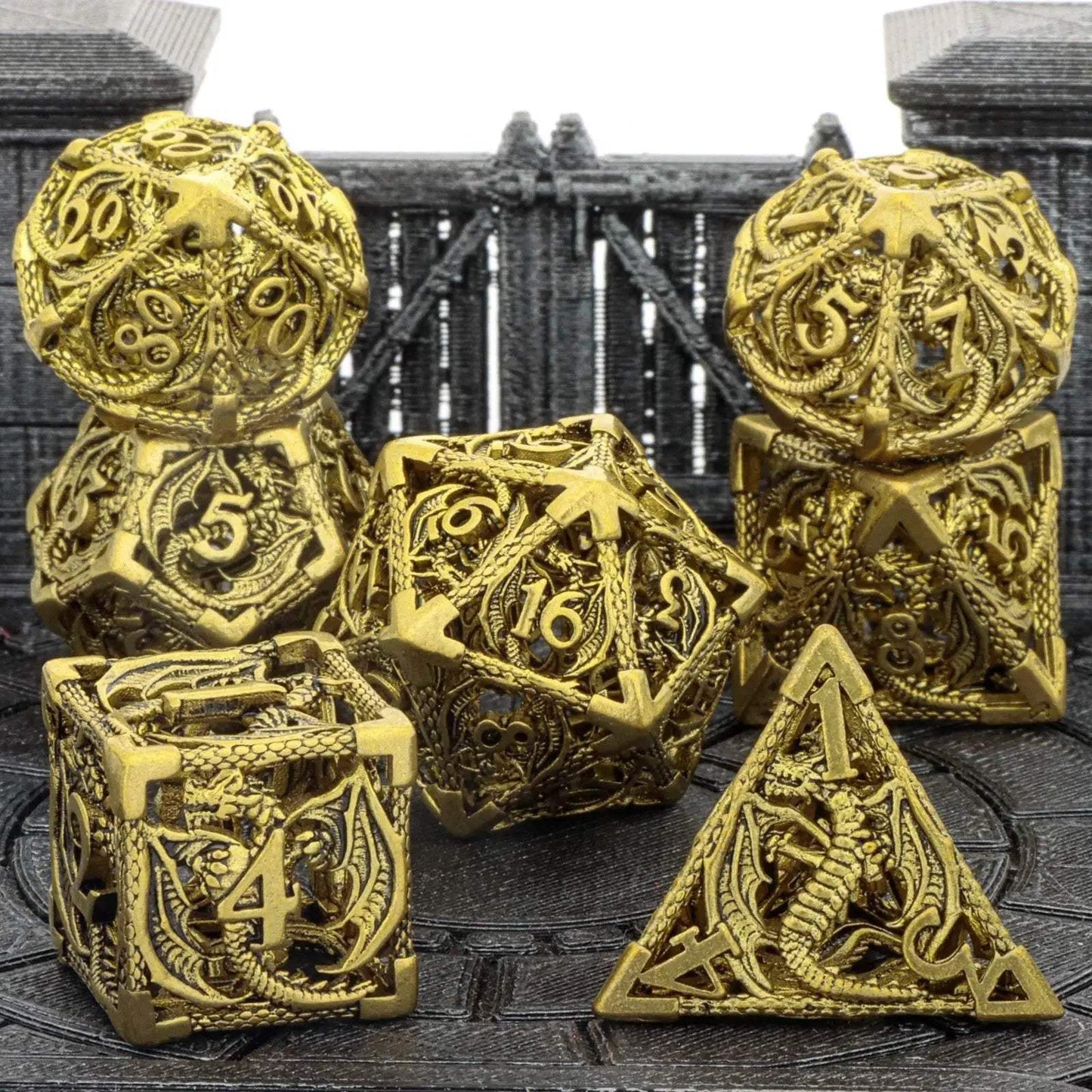 Premium Hollow Metal Dungeons and Dragons Dice Set with Intricate Dragon Design for RPG Enthusiasts - ToylandEU
