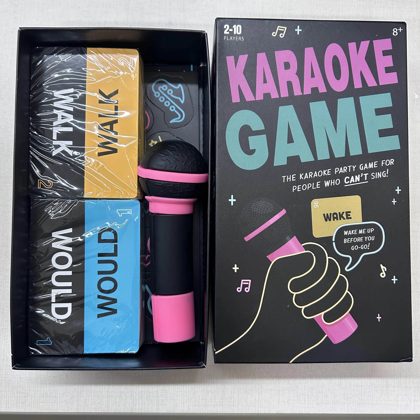 Premium Karaoke Game 250 Lyrics Cards Pink Mic Family Night - ToylandEU