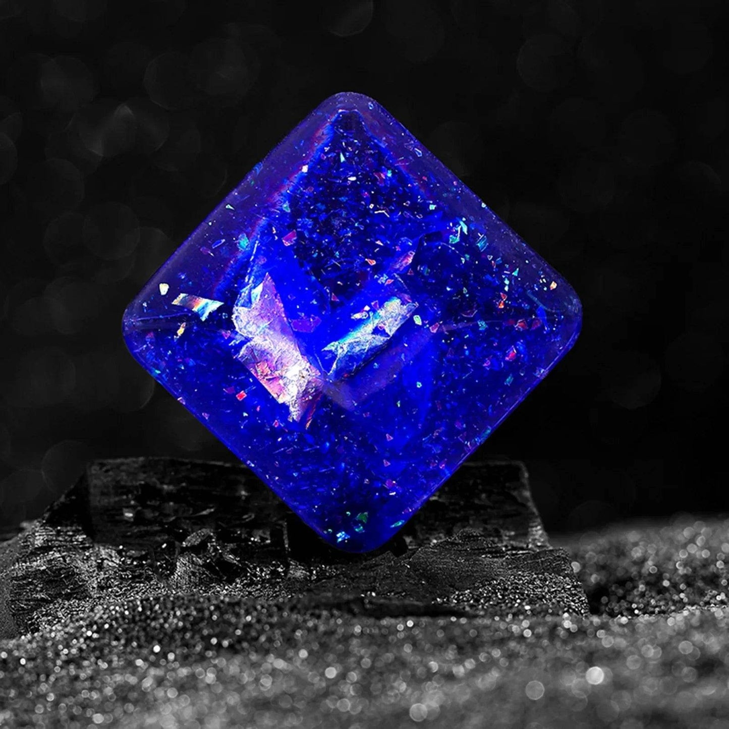 Premium Kinetic Fidget Desktop Spinner With Smooth Rotation For Children And Adults - ToylandEU