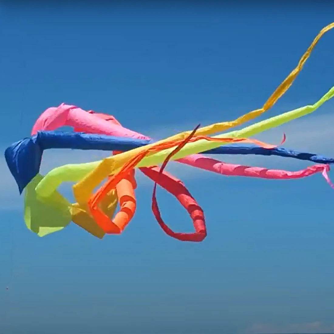 Premium Kite 6.5M 3D Rainbow Rotating Tail For Outdoor Use - ToylandEU