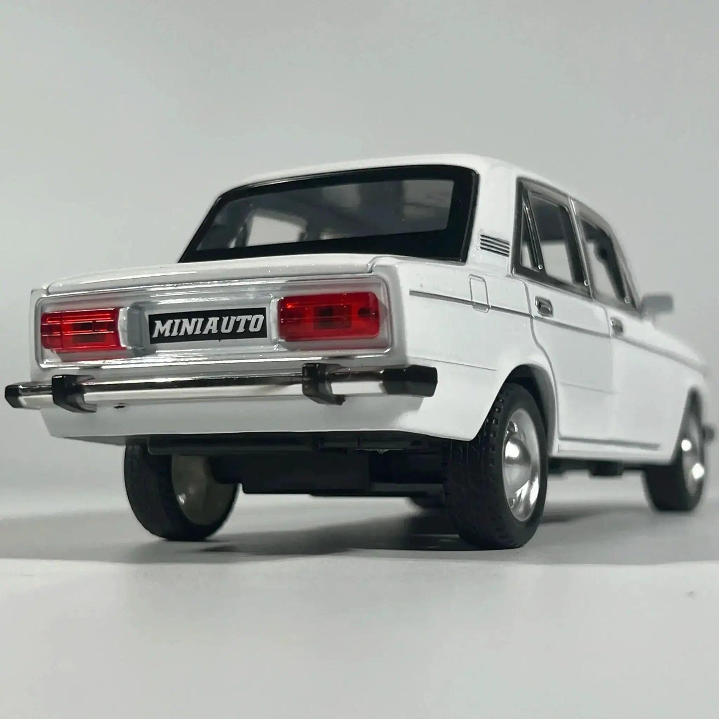  Premium Lada 2106 Diecast Car Model Toyland EU -  ToylandEU™