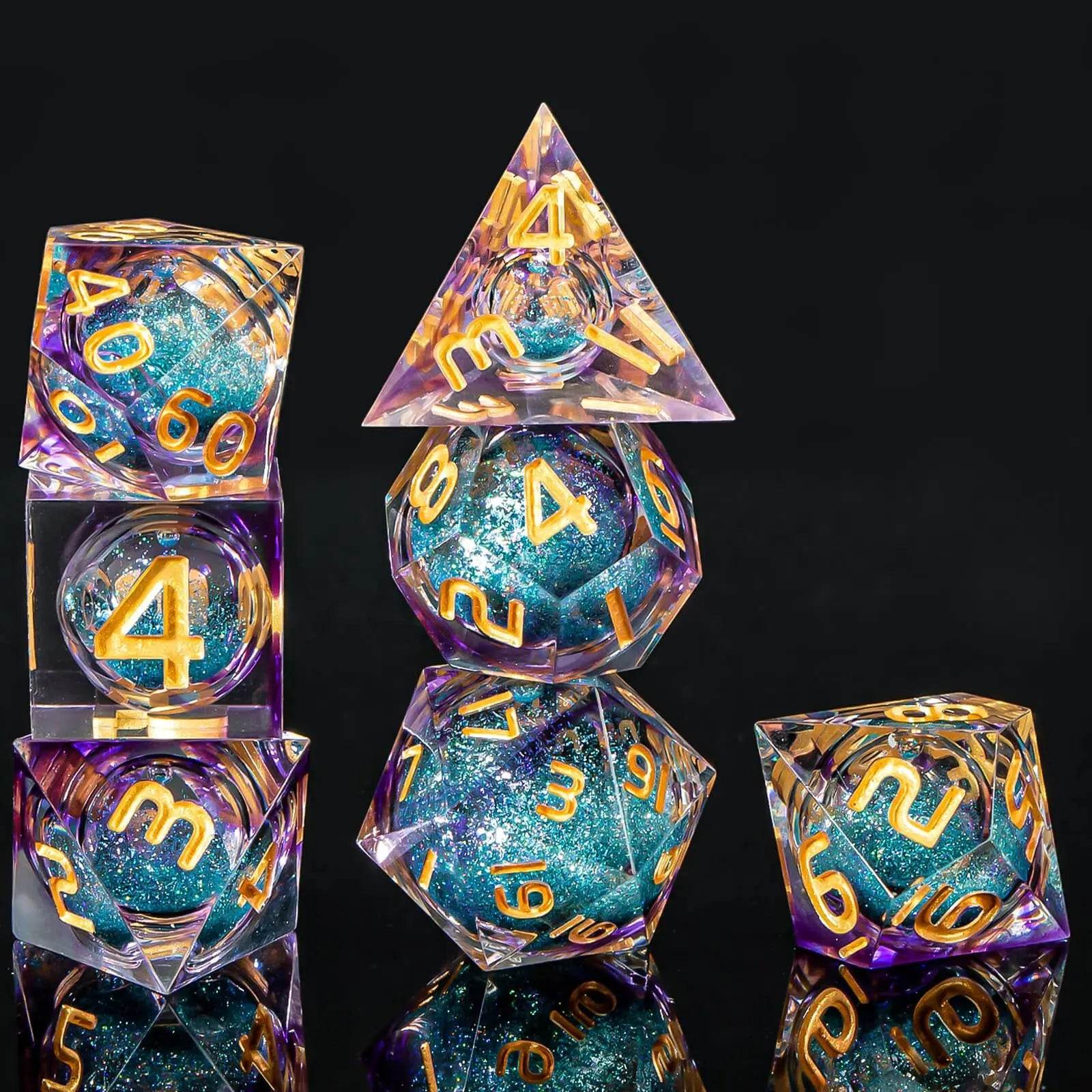 Premium Liquid Resin Dice Set with Sharp Edges for Dungeons and Dragons Role-Playing Games Unique Gift Idea for RPG Enthusiasts - ToylandEU