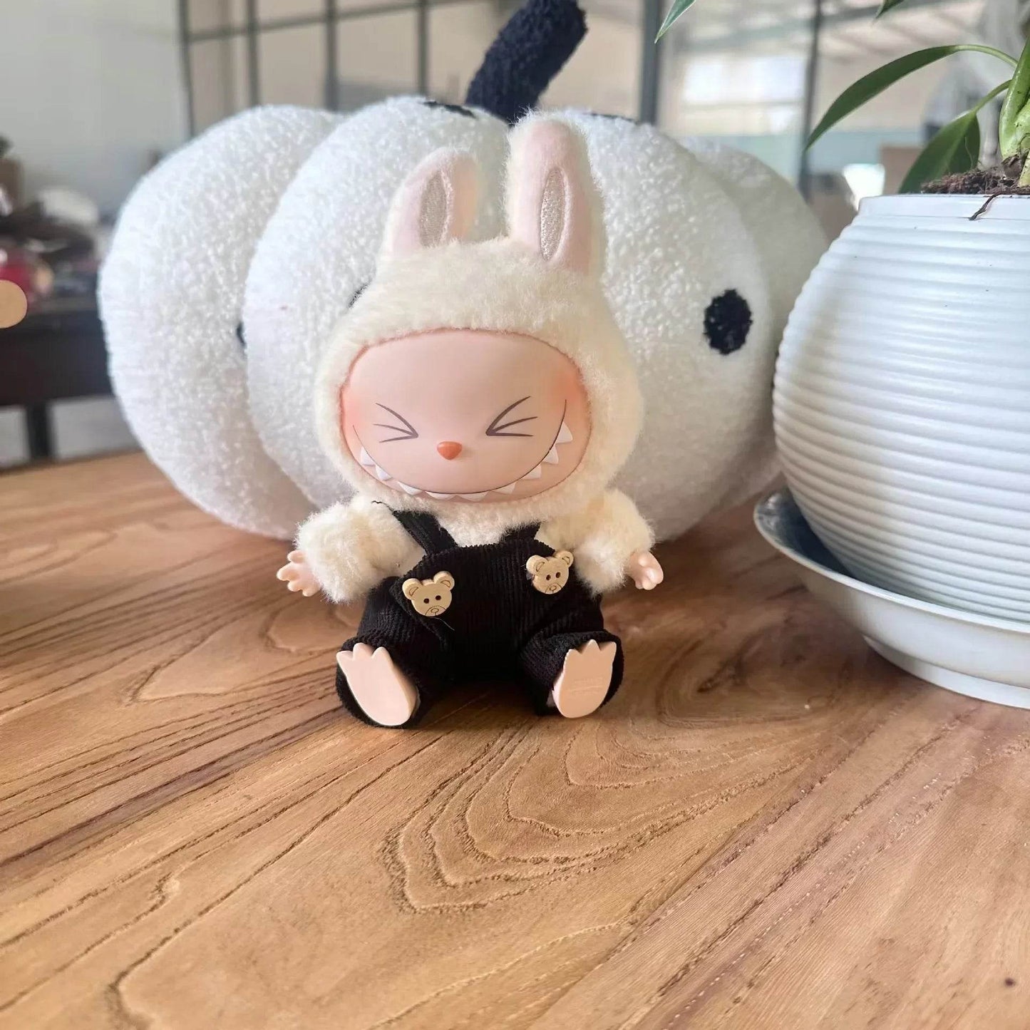 Premium Mini Doll Bib Pants 17cm Labubu Outfit For Fans - ToylandEU