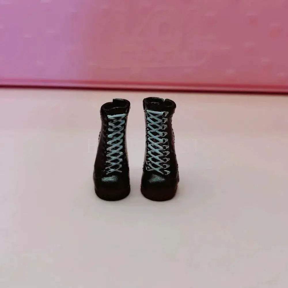  Premium OMG Doll Remix 2in1 Gift Set Toyland EU -  ToylandEU™