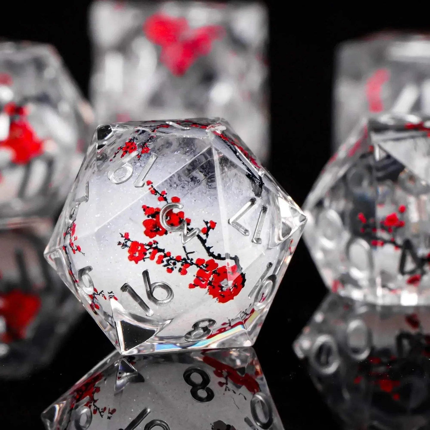Premium Plum Blossom Polyhedral Dice Set with Liquid Core for Dungeons and Dragons Enthusiasts - ToylandEU