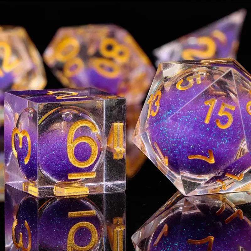 Premium Plum Blossom Polyhedral Dice Set with Liquid Core for Dungeons and Dragons Enthusiasts - ToylandEU