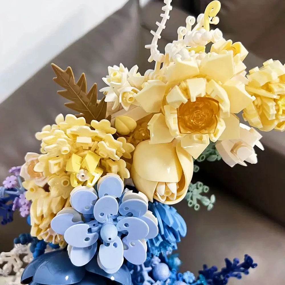 Premium Quality Building Block Set Lego Compatible Moon Flower Theme 934 Pieces For Kids Ages 6 And Up Gift - ToylandEU