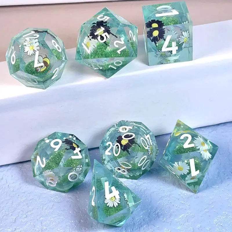 Premium Quicksand Dragon Eye Dice Set with 7 Unique Polyhedral Designs for Dungeons and Dragons RPG Enthusiasts - ToylandEU