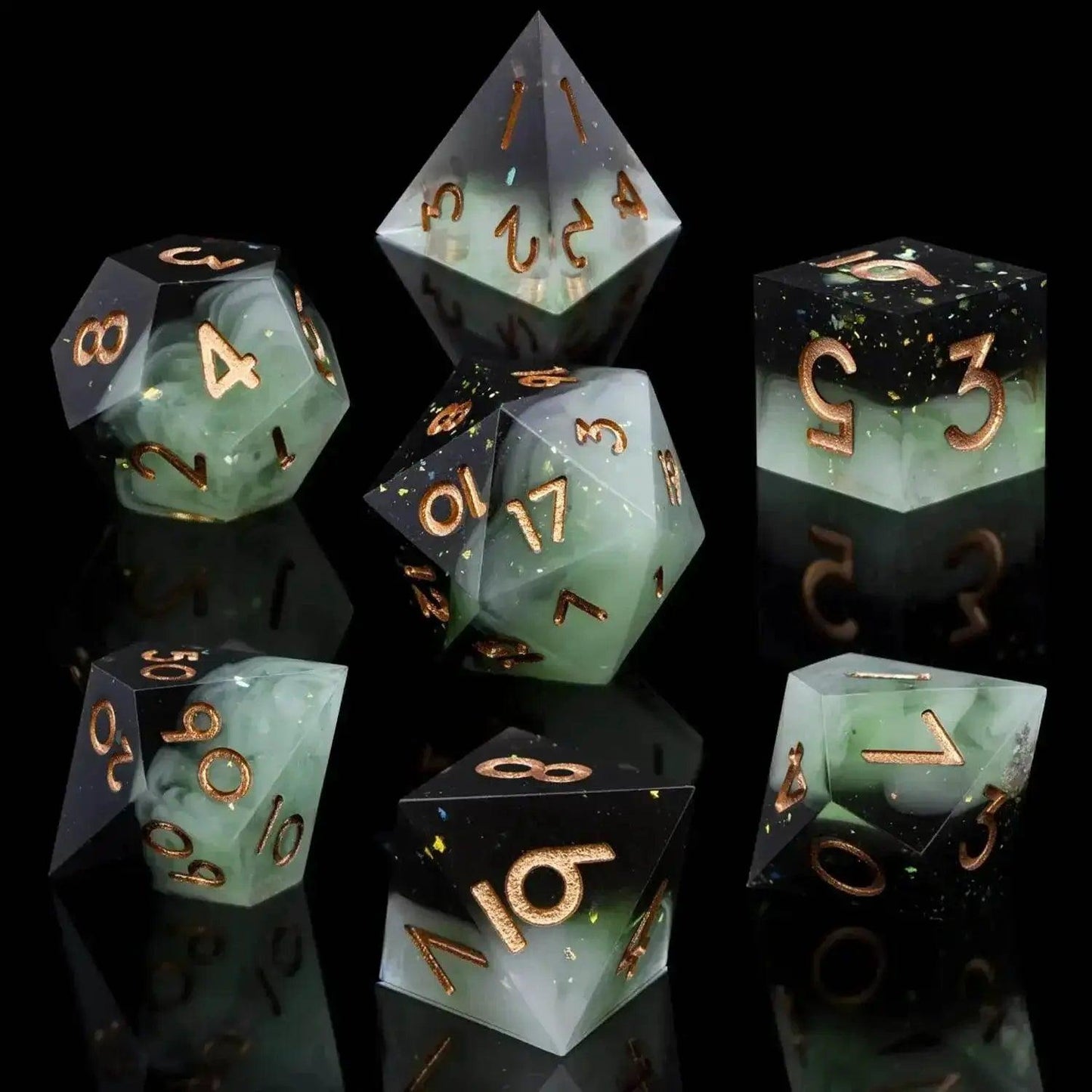  Premium Resin Sharp Edge Dice Set for Dungeons and Dragons -  ToylandEU™