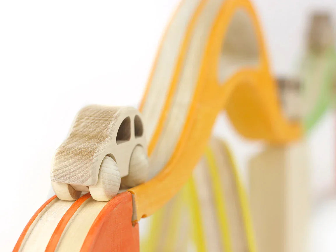 Premium Wooden Car Set With Detailed Roads And Tunnels - ToylandEU