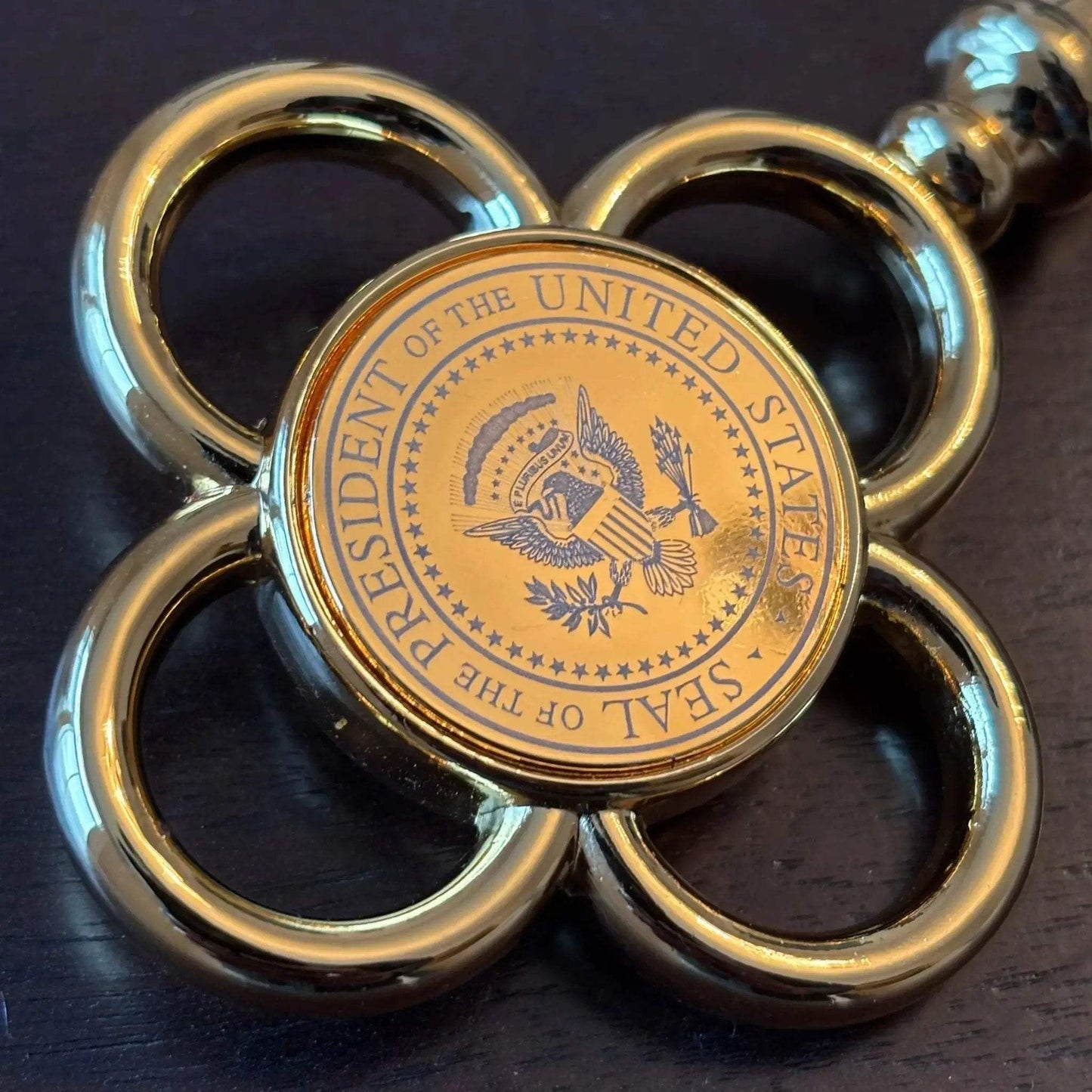 President Donald J. Trump Key to the White House REPLICA - ToylandEU