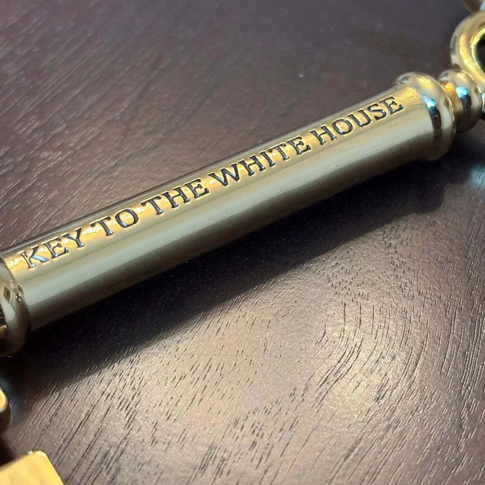 President Donald J. Trump Key to the White House REPLICA - ToylandEU