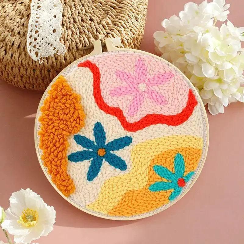  Beginner's Punch Needle Embroidery Kit with Sunflower Design - Complete Rug Making Set with Stamped Fabric, Yarn, and Hoop -  ToylandEU™