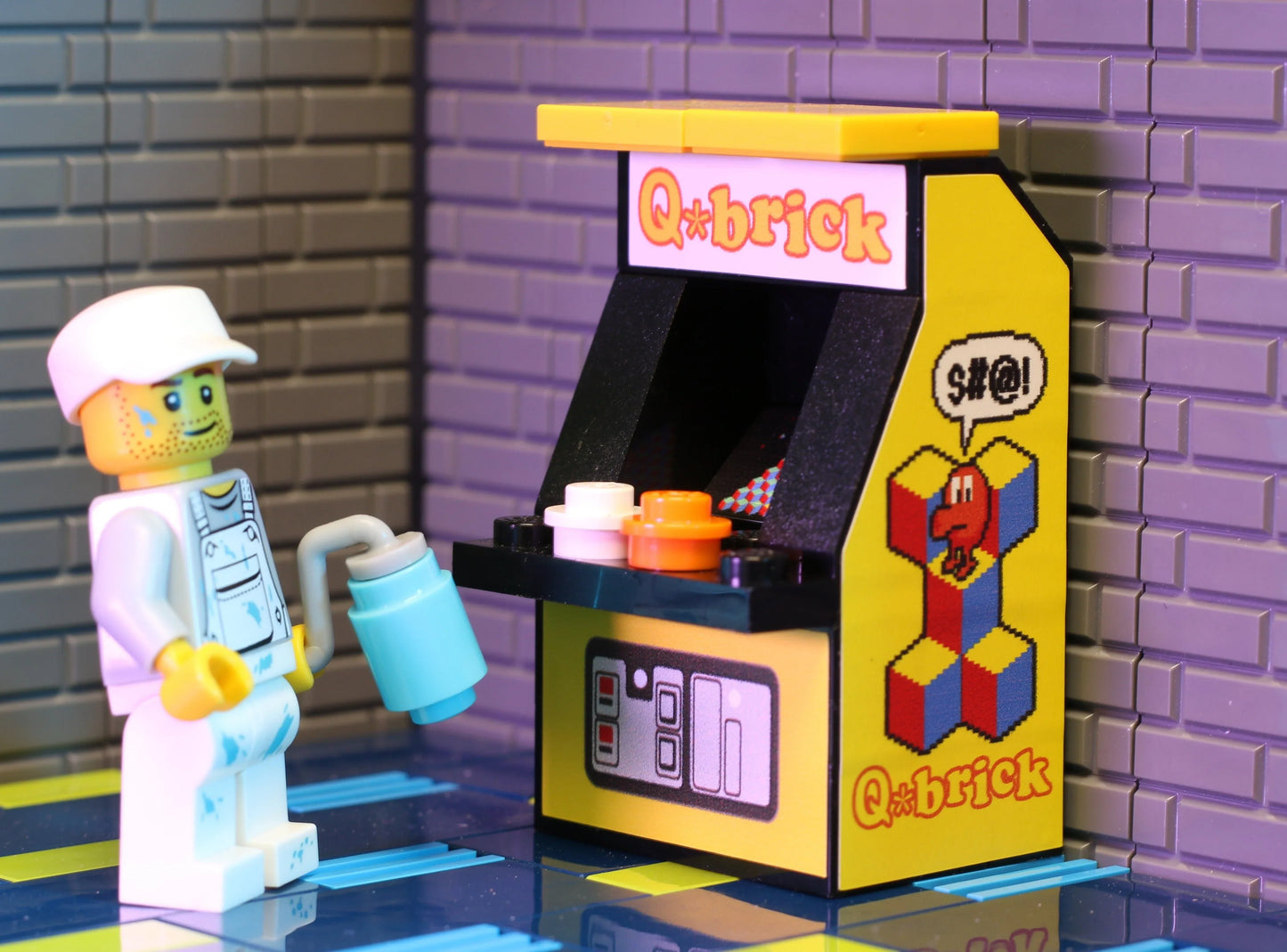LEGO Compatible Arcade Machine for Figures by Q Brick With Custom Decals Compact Scale Display - ToylandEU