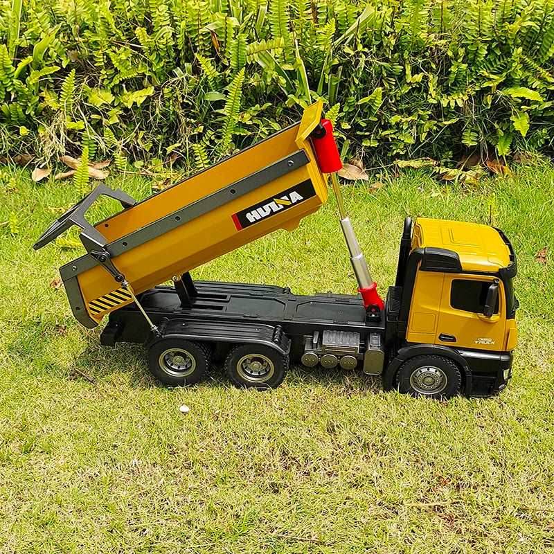 RC 1/14 Scale Realistic Alloy RC Tractor Truck - Engineering Fun Awaits! - ToylandEU