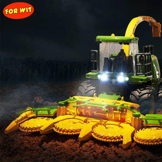 RC 1:24 Remote Control Farm Tractor Harvester with Smoke & Lights - ToylandEU