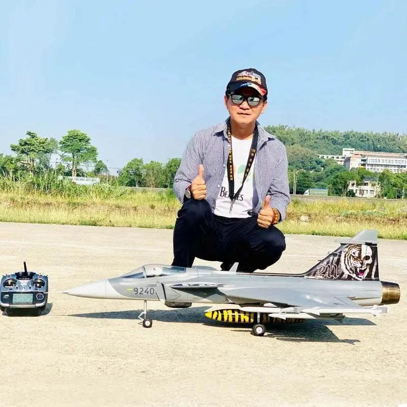  RC RC JAS-39 Gripen Remote Control Plane - 6CH Military Aircraft with NATO, Czech Republic, Swedish, and Hungarian Air Force Designs -  ToylandEU™