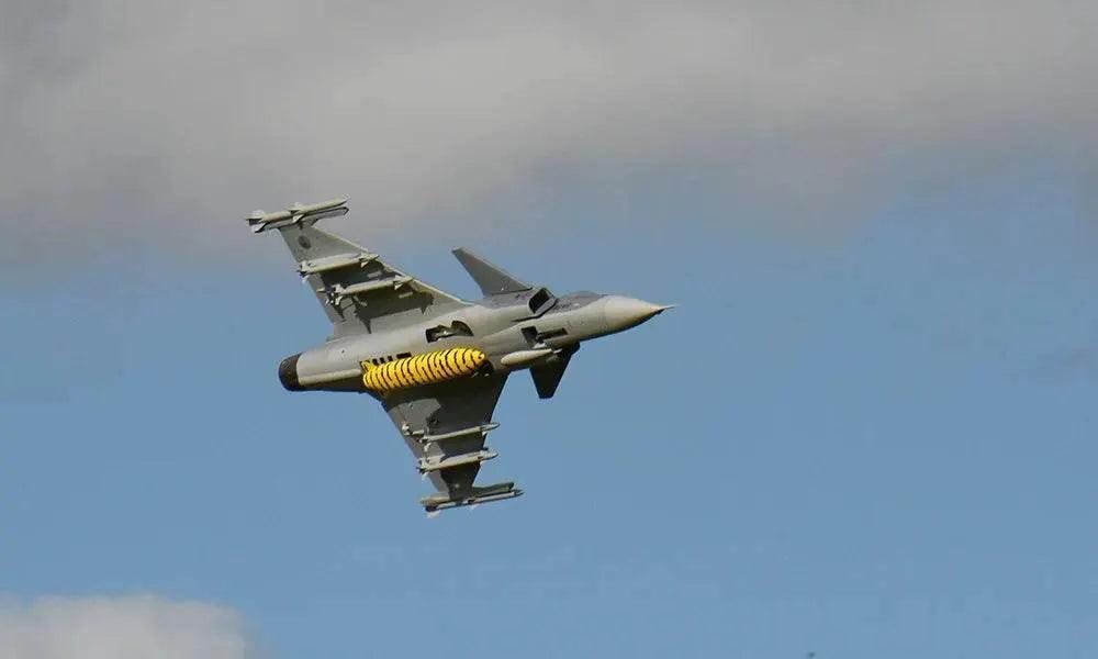  RC RC JAS-39 Gripen Remote Control Plane - 6CH Military Aircraft with NATO, Czech Republic, Swedish, and Hungarian Air Force Designs -  ToylandEU™