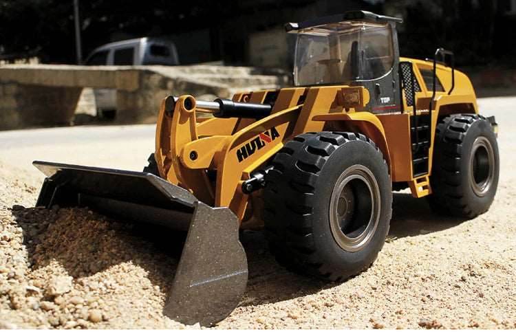 RC Alloy 22-Channel Remote Control Bulldozer with 2.4G Technology - ToylandEU