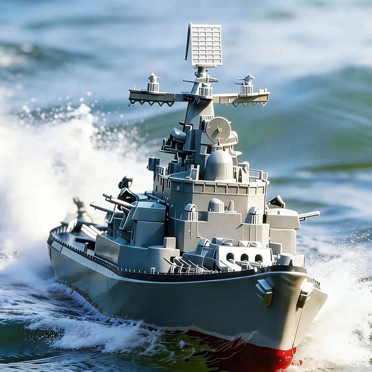  RC Battleship Boat Richly Detailed With Dual Motors -  ToylandEU™