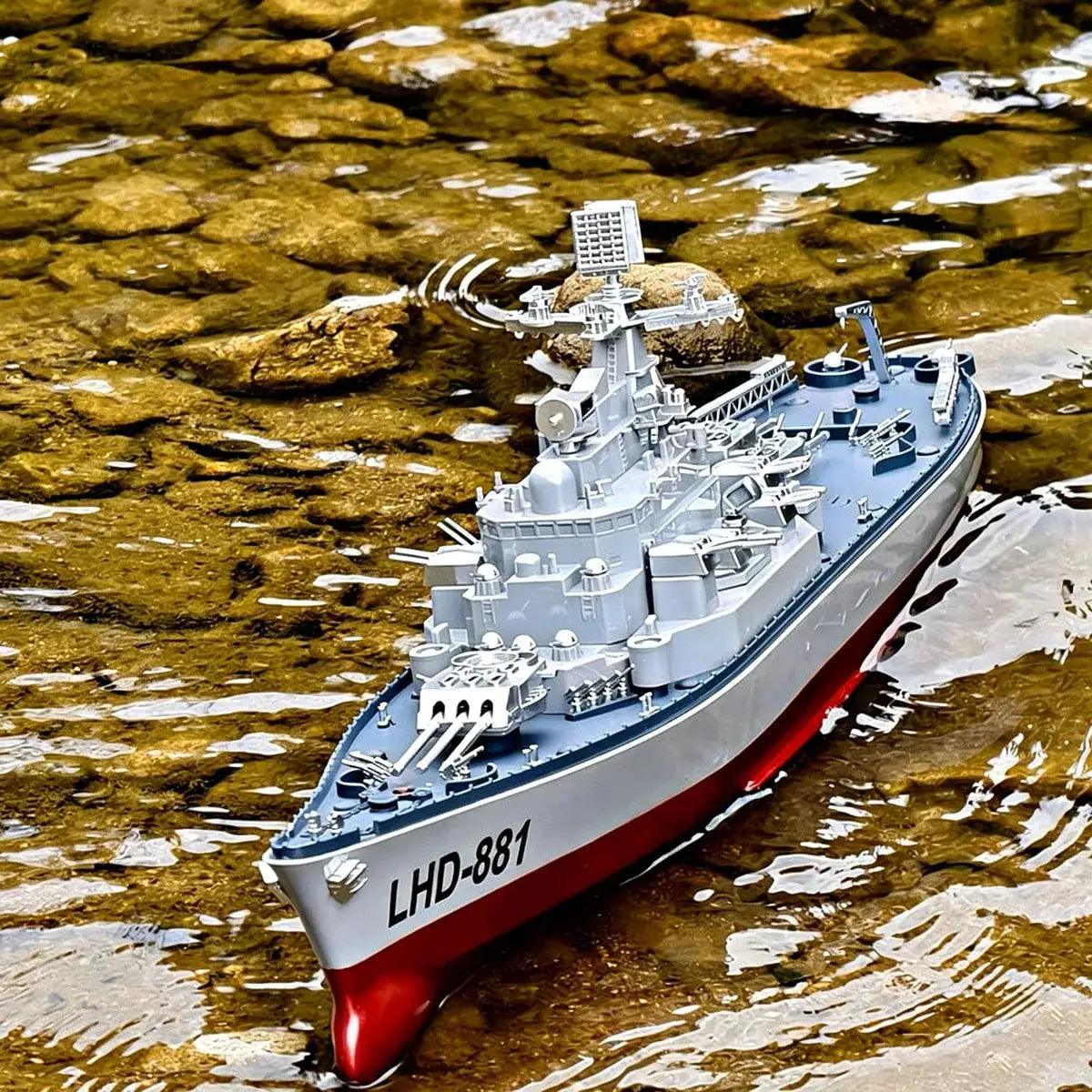  RC Battleship Boat Richly Detailed With Dual Motors -  ToylandEU™