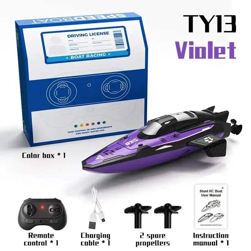RC Boat 4WD Light Up Speedboat For Pools And Lakes - ToylandEU