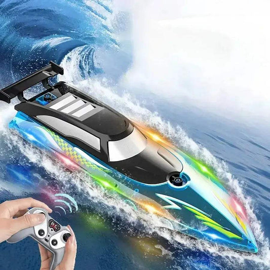  RC Boat Remote Control With Bright LED Lights For Pools -  ToylandEU™