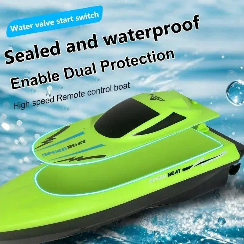  Waterproof Remote Control RC Boat For Kids Pool Racer -  ToylandEU™