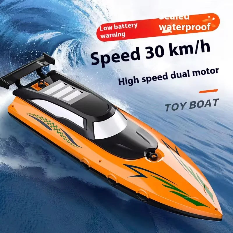RC Boat With Bright LED Lights Remote Control For Pools - ToylandEU